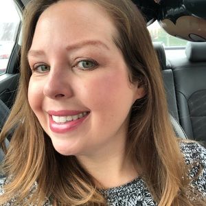 Meet your Posher, Jen